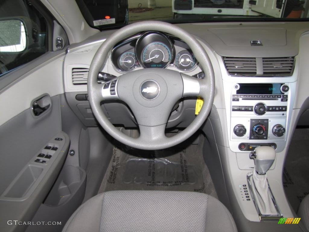 2009 Malibu LS Sedan - Silver Moss Metallic / Titanium photo #14