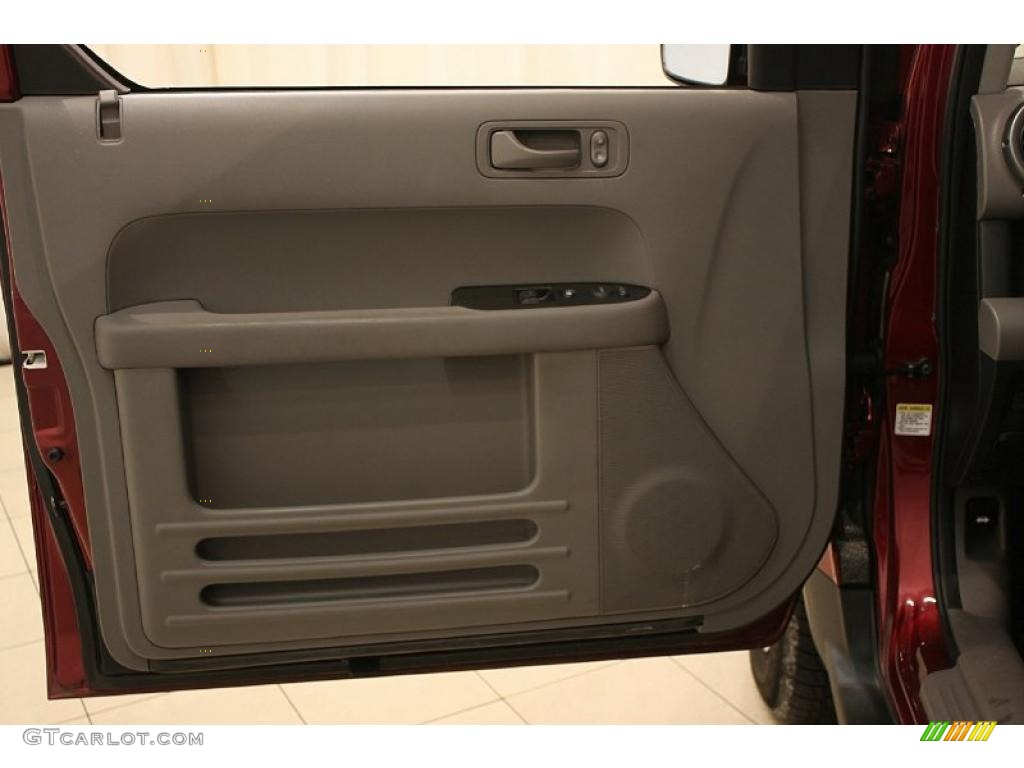 2010 Honda Element LX 4WD Door Panel Photos