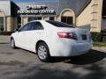 Super White - Camry XLE Photo No. 5