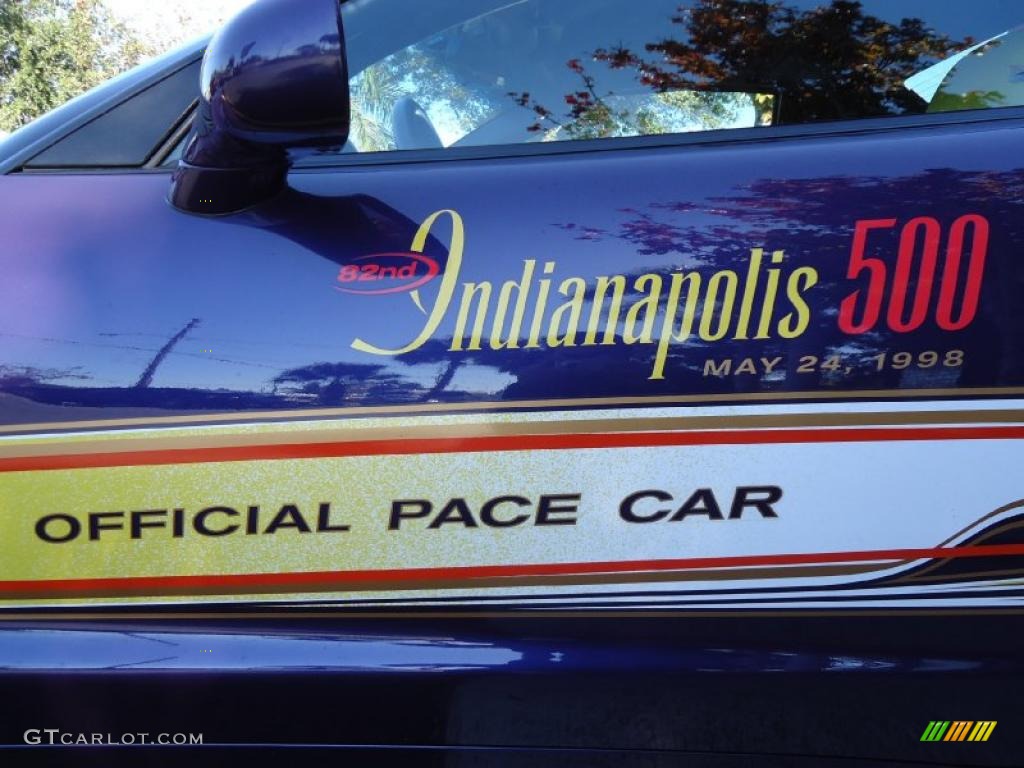 1998 Chevrolet Corvette Indianapolis 500 Pace Car Convertible Marks and Logos Photo #41603381