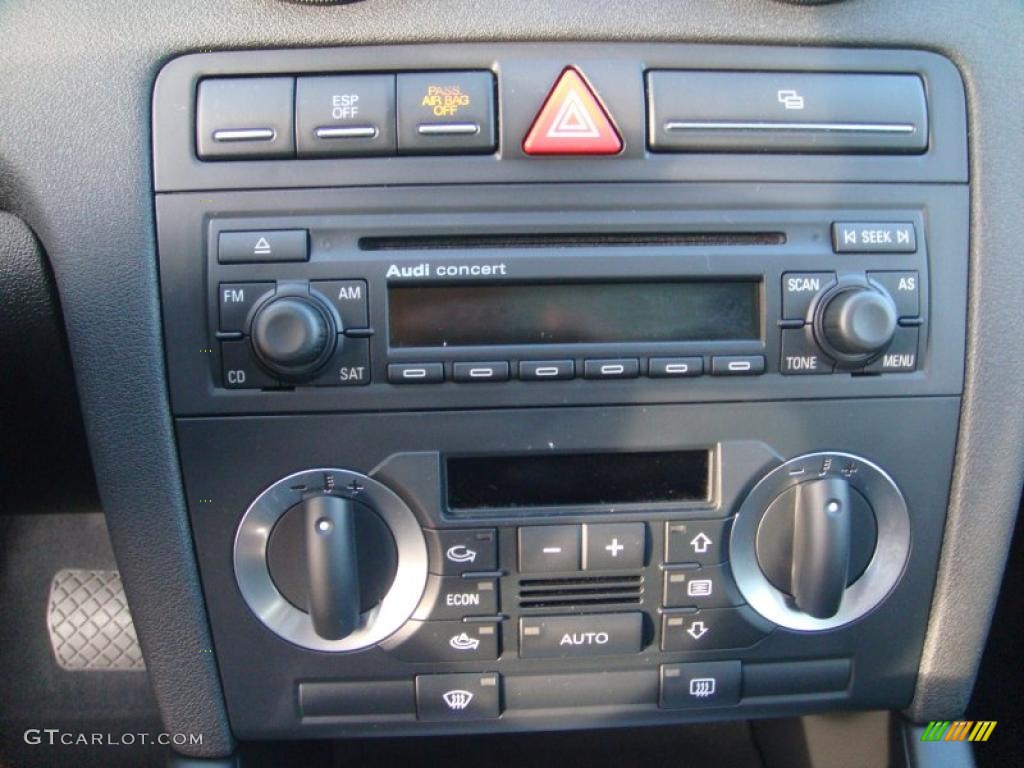 2007 Audi A3 2.0T Controls Photo #41603753