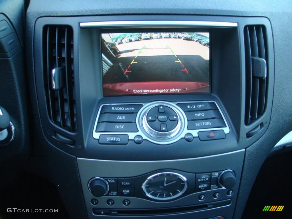 2010 Infiniti G 37 x AWD Sedan Controls Photo #41604145