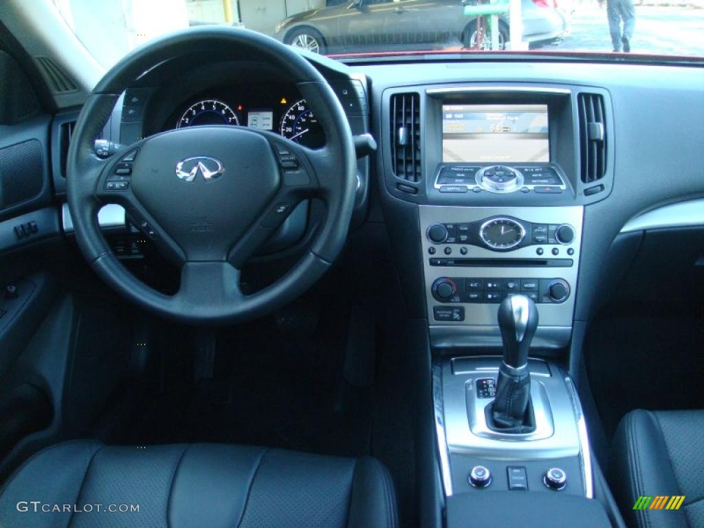 2010 Infiniti G 37 x AWD Sedan Controls Photo #41604181