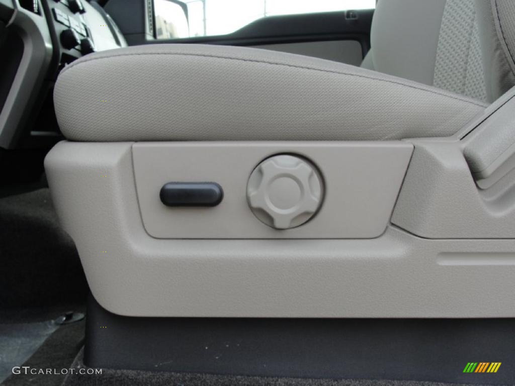 2010 F150 XLT SuperCrew - Sterling Grey Metallic / Medium Stone photo #23