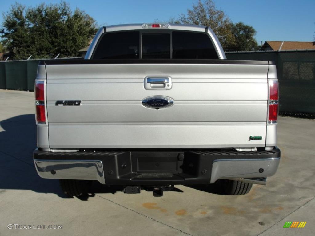 2010 F150 Lariat SuperCrew - Ingot Silver Metallic / Black photo #4