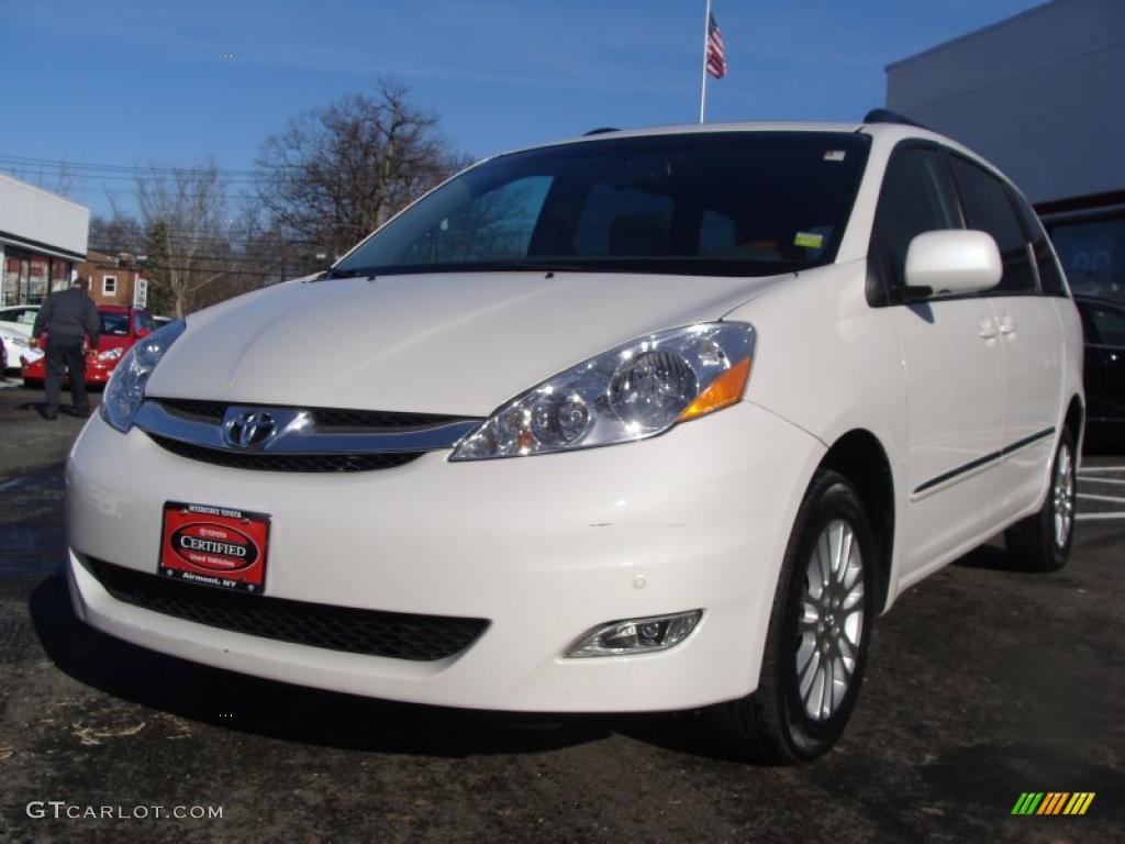2008 Sienna Limited AWD - Natural White / Stone photo #3