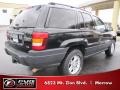 Brilliant Black - Grand Cherokee Laredo 4x4 Photo No. 3