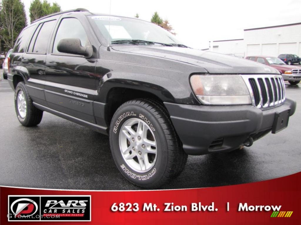 2003 Grand Cherokee Laredo 4x4 - Brilliant Black / Dark Slate Gray photo #4