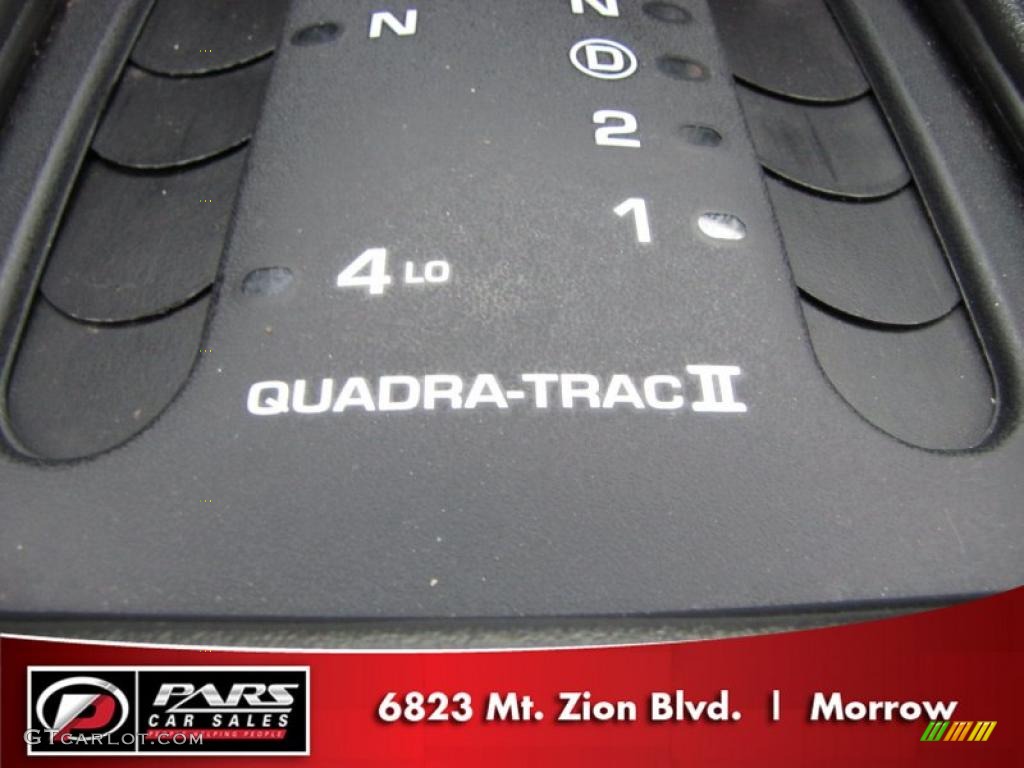 2003 Grand Cherokee Laredo 4x4 - Brilliant Black / Dark Slate Gray photo #14