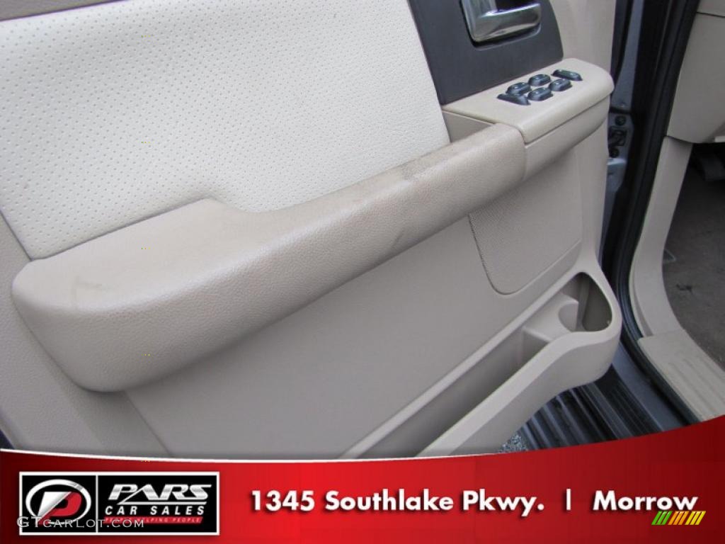 2003 Expedition XLT - Dark Shadow Grey Metallic / Medium Parchment photo #6