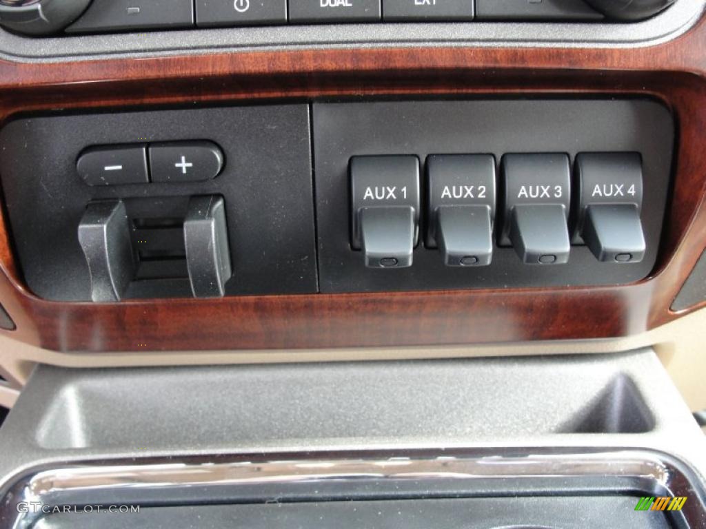 2011 Ford F350 Super Duty King Ranch Crew Cab 4x4 Dually Controls Photo #41607577