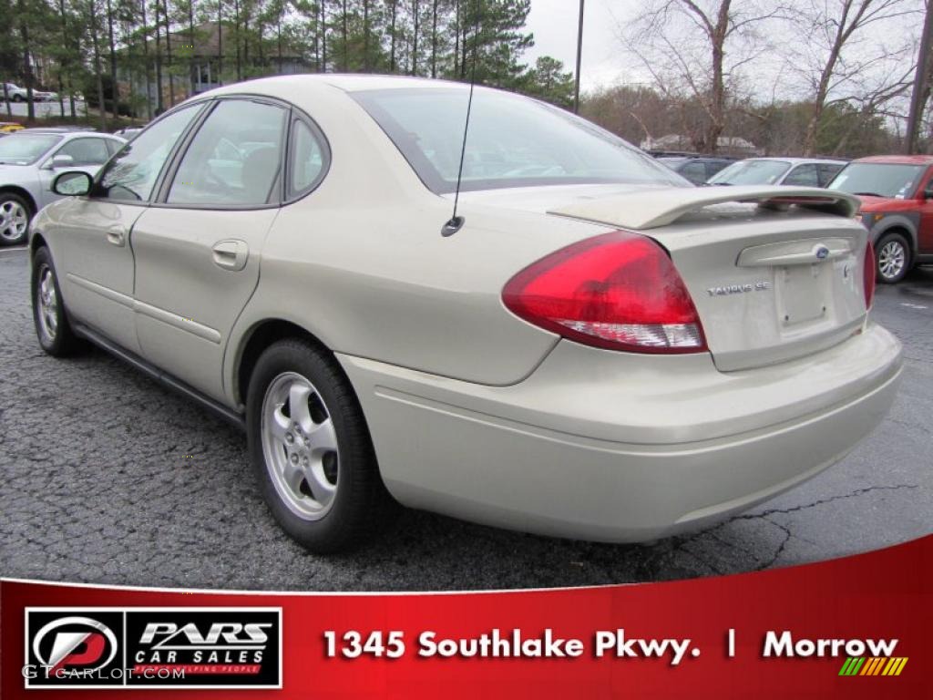 2006 Taurus SE - Gold Ash Metallic / Medium/Dark Pebble Beige photo #2