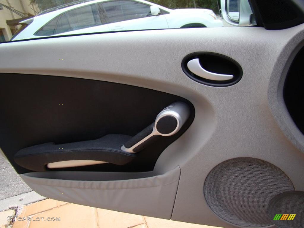 2007 Mercedes-Benz SLK 350 Roadster Door Panel Photos