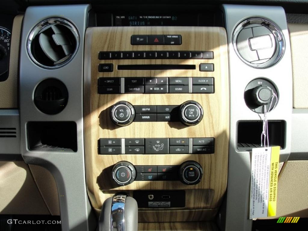 2011 Ford F150 Lariat SuperCrew Controls Photo #41609377