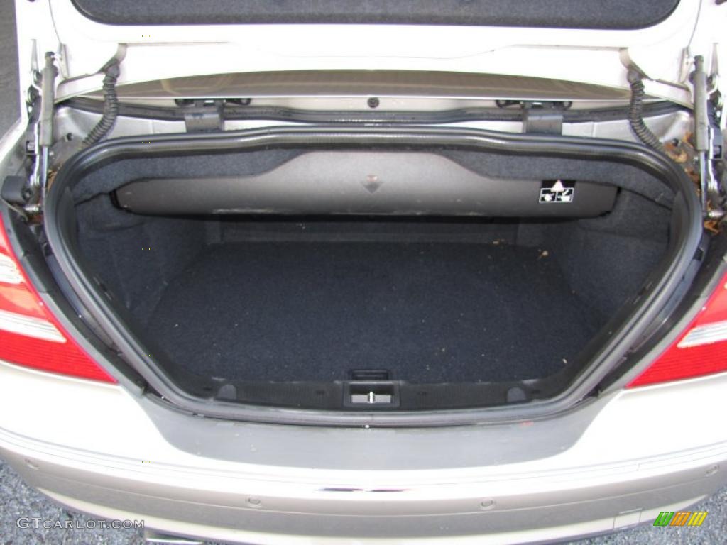 2005 Mercedes-Benz CLK 500 Cabriolet Trunk Photo #41609585