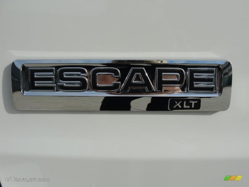 2011 Escape XLT V6 - White Suede / Stone photo #15