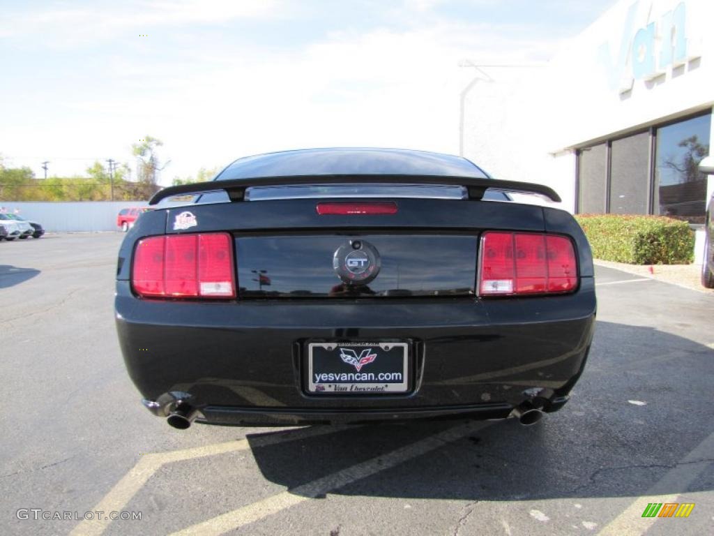 2008 Mustang GT Deluxe Coupe - Black / Black photo #6