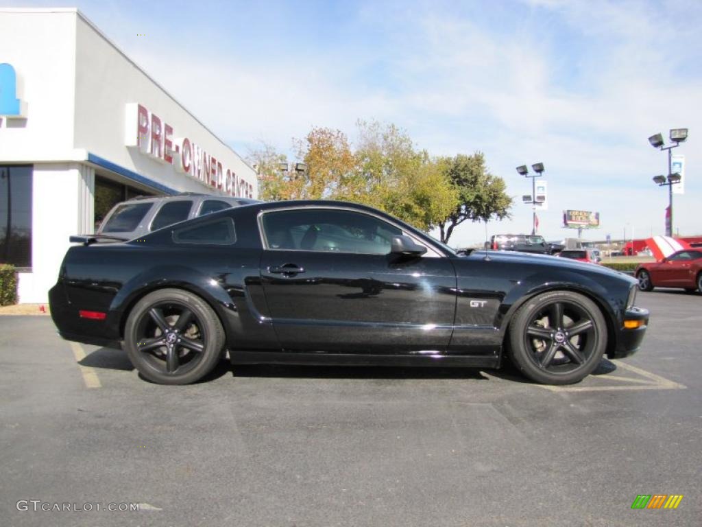 Black 2008 Ford Mustang GT Deluxe Coupe Exterior Photo #41610776