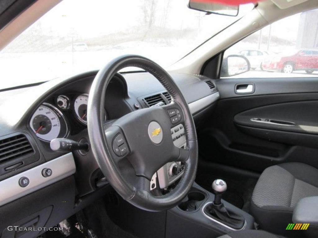 2006 Chevrolet Cobalt SS Coupe Gray Steering Wheel Photo #41611228