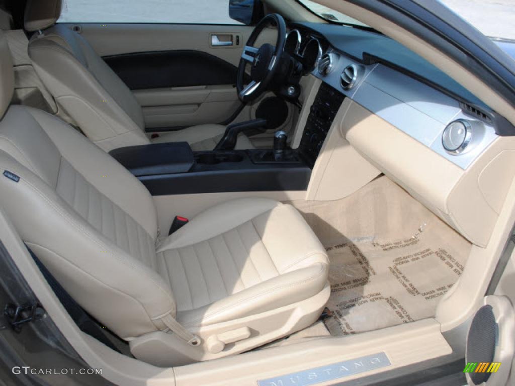 2005 Mustang GT Premium Coupe - Mineral Grey Metallic / Medium Parchment photo #16
