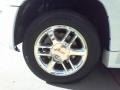 2006 GMC Envoy Denali Wheel and Tire Photo