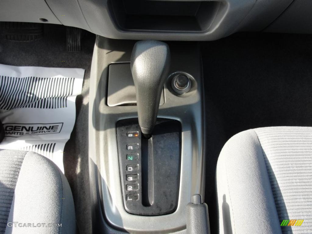 2005 Mitsubishi Lancer ES Transmission Photos
