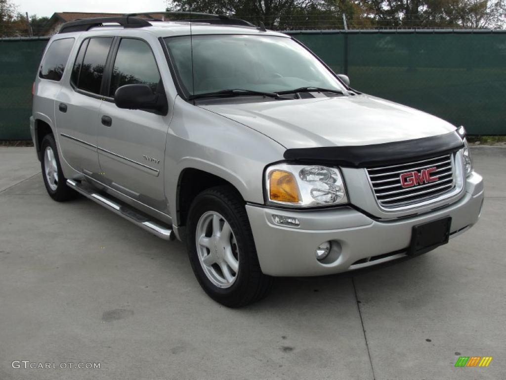 2006 Envoy XL SLE - Liquid Silver Metallic / Light Gray photo #1