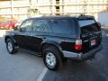 Black - 4Runner SR5 Photo No. 3