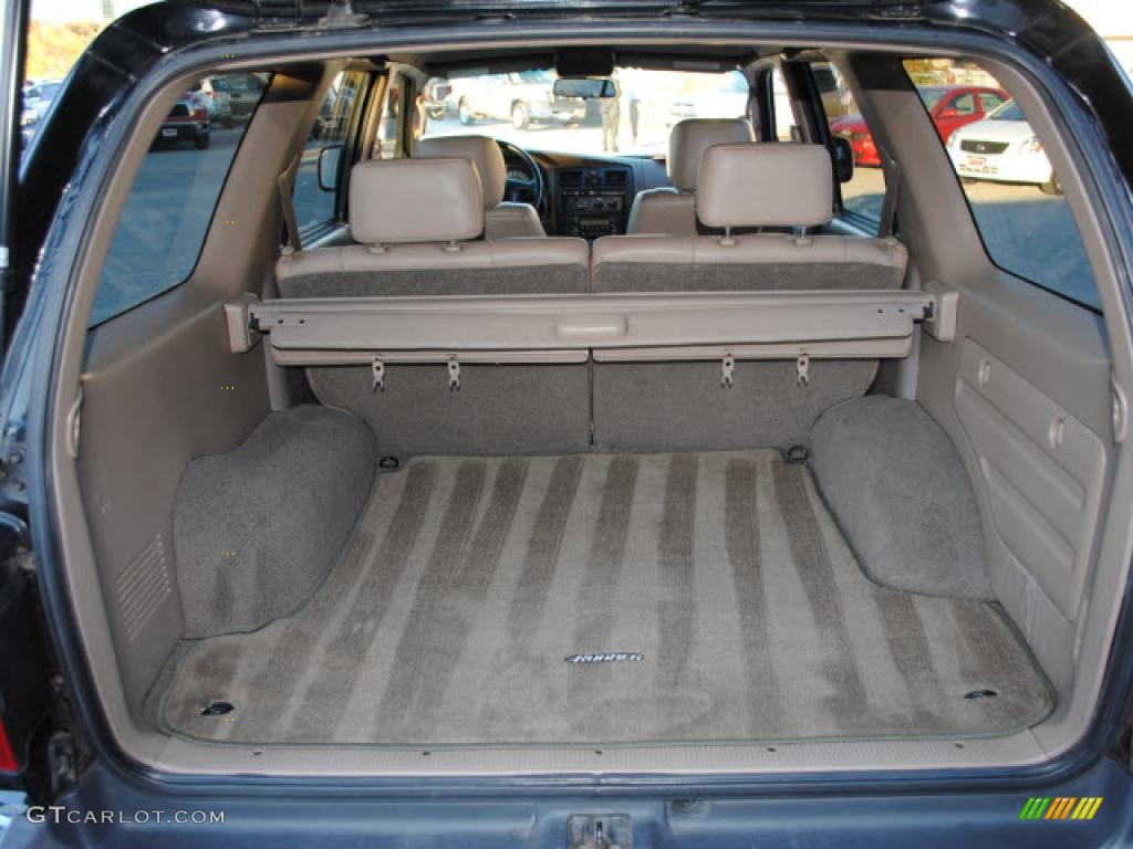 2000 Toyota 4Runner SR5 Trunk Photo #41615424