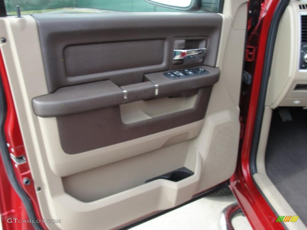 2009 Ram 1500 SLT Quad Cab - Inferno Red Crystal Pearl / Light Pebble Beige/Bark Brown photo #32