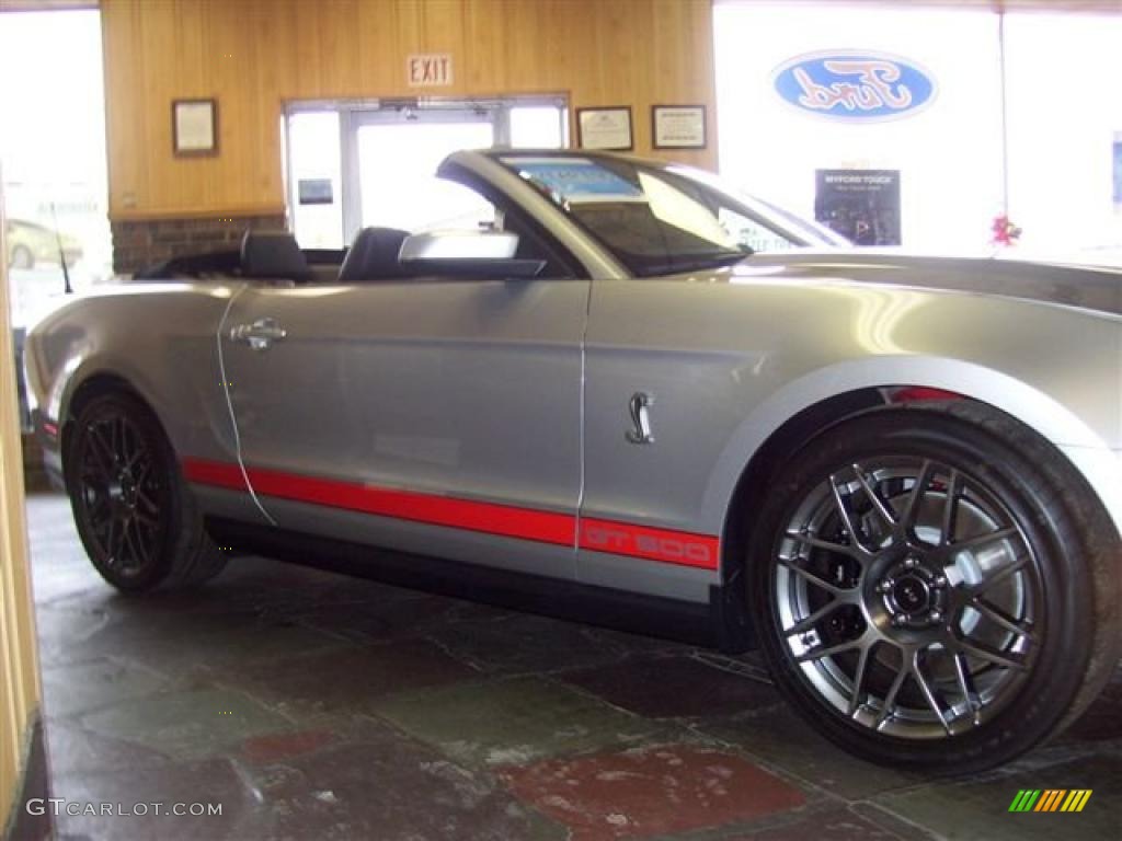 2011 Mustang Shelby GT500 SVT Performance Package Convertible - Ingot Silver Metallic / Charcoal Black/Red photo #1