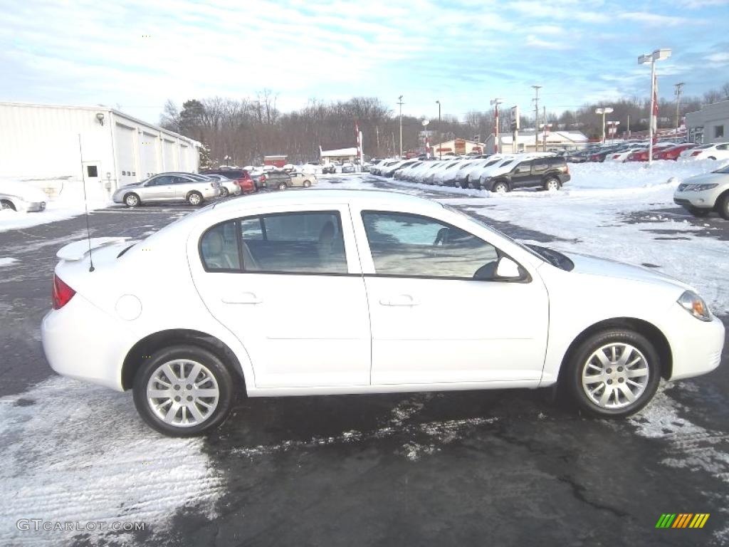 2010 Cobalt LT Sedan - Summit White / Ebony photo #7