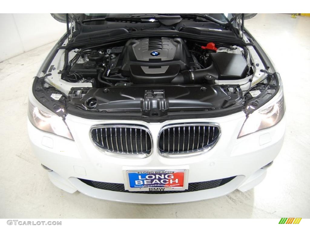 2008 5 Series 550i Sedan - Alpine White / Black photo #16