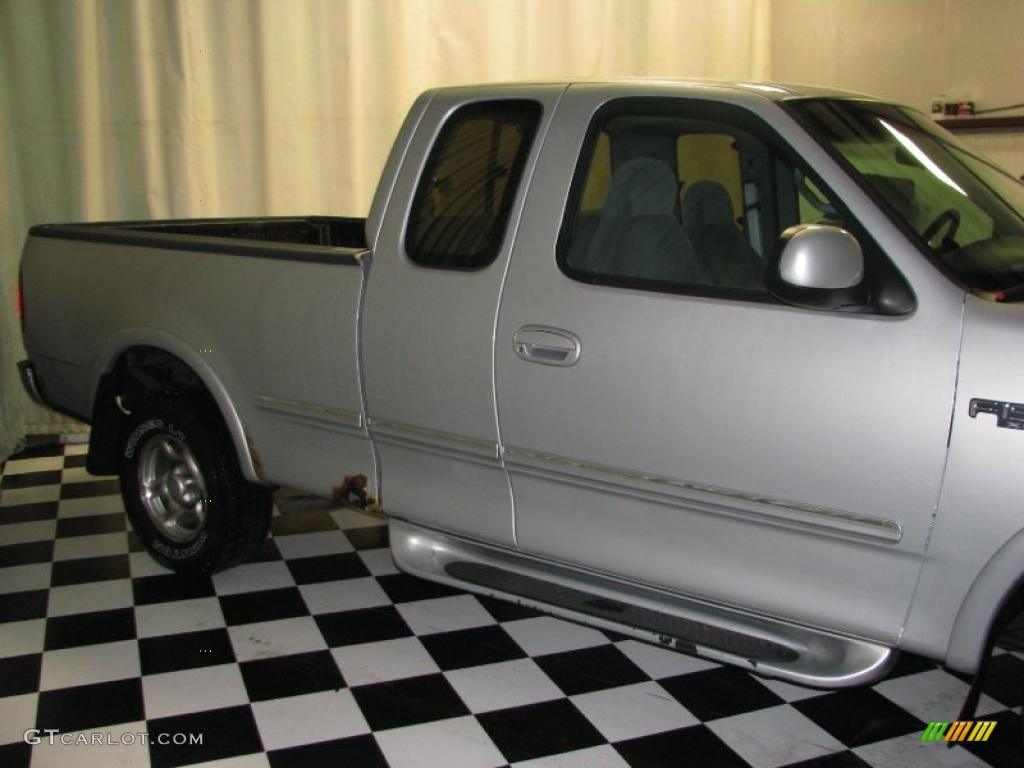 1997 F150 XLT Extended Cab 4x4 - Silver Frost Metallic / Medium Graphite photo #7