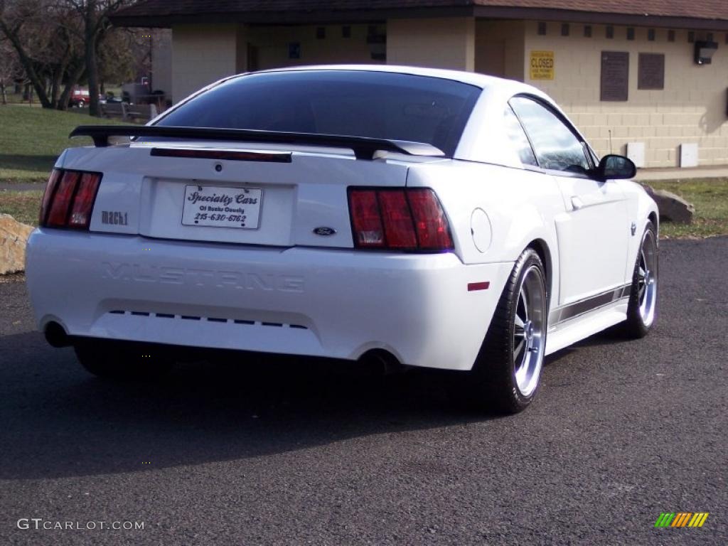 2004 Mustang Mach 1 Coupe - Oxford White / Dark Charcoal photo #7