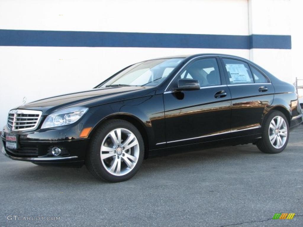 2011 C 300 Luxury 4Matic - Black / Black photo #1