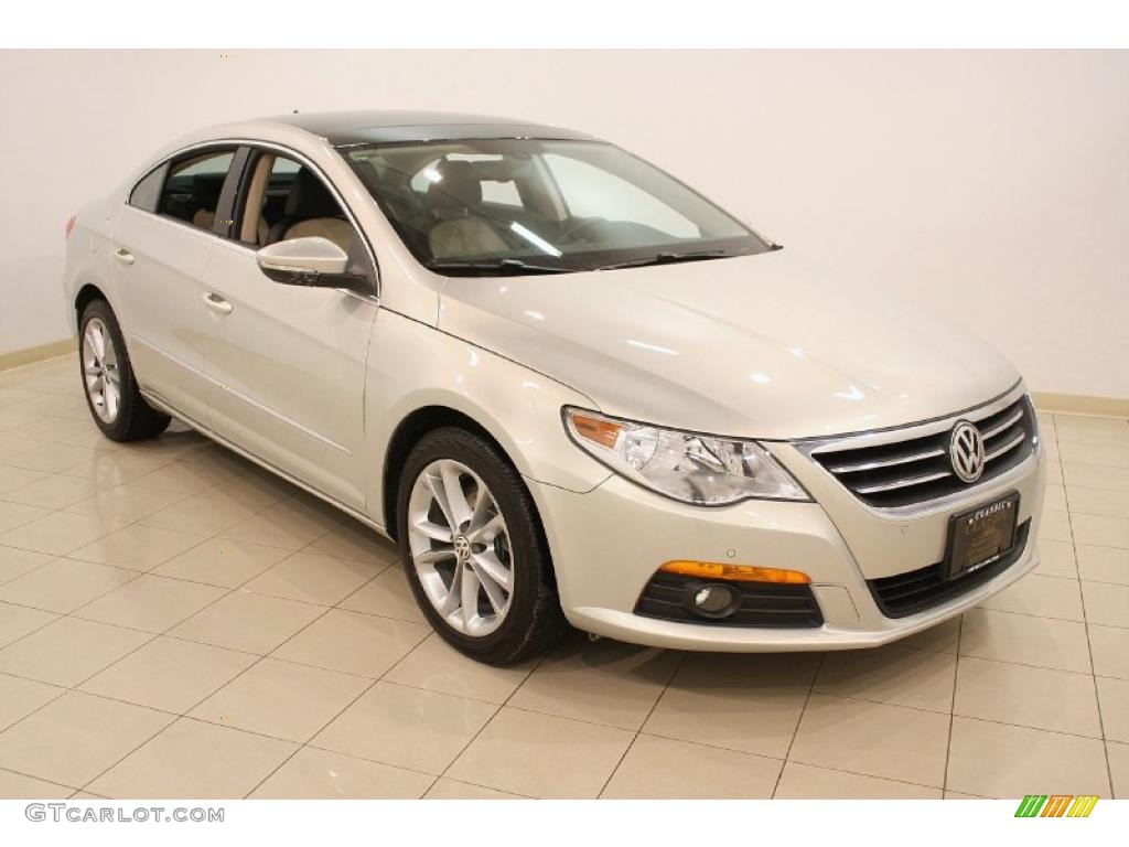 2009 CC Luxury - White Gold Metallic / Cornsilk Beige Two-Tone photo #1