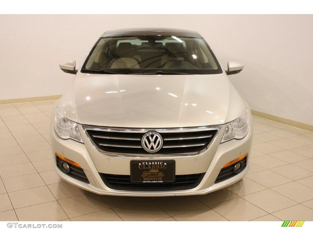 2009 CC Luxury - White Gold Metallic / Cornsilk Beige Two-Tone photo #2