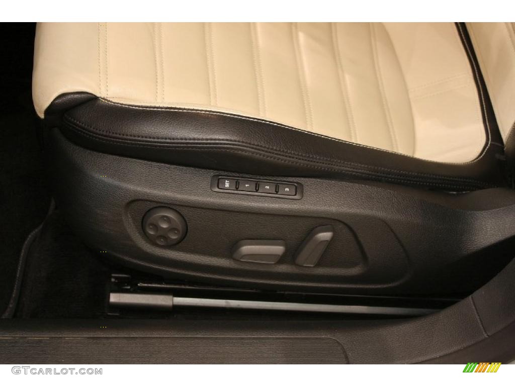 2009 Volkswagen CC Luxury Controls Photo #41628115