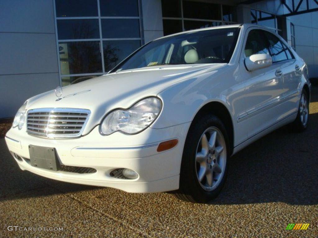 Alabaster White Mercedes-Benz C