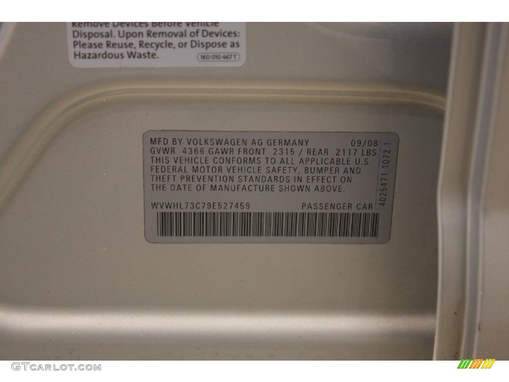 2009 CC Luxury - White Gold Metallic / Cornsilk Beige Two-Tone photo #26
