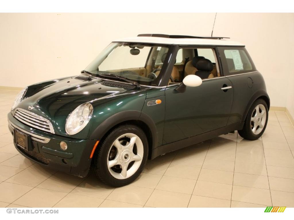 2002 Cooper Hardtop - British Racing Green Metallic / Cordoba Beige photo #3