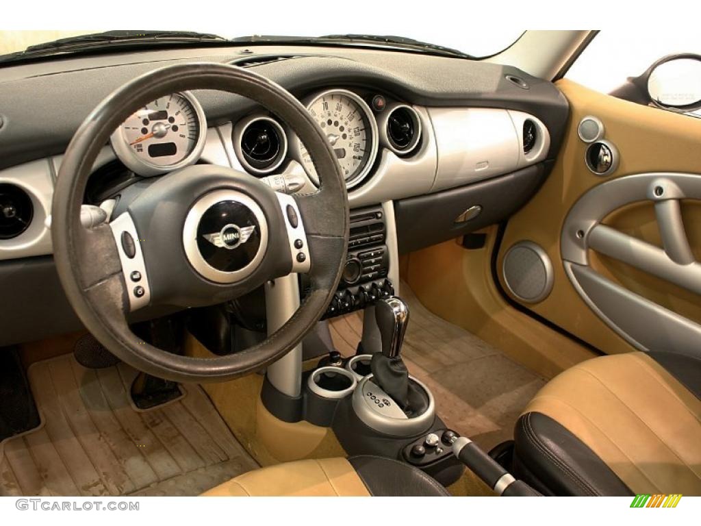 2002 Cooper Hardtop - British Racing Green Metallic / Cordoba Beige photo #8