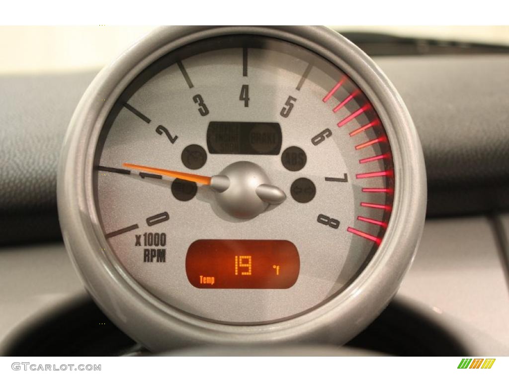 2002 Cooper Hardtop - British Racing Green Metallic / Cordoba Beige photo #9