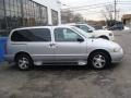 2002 Quicksilver Metallic Nissan Quest SE  photo #4