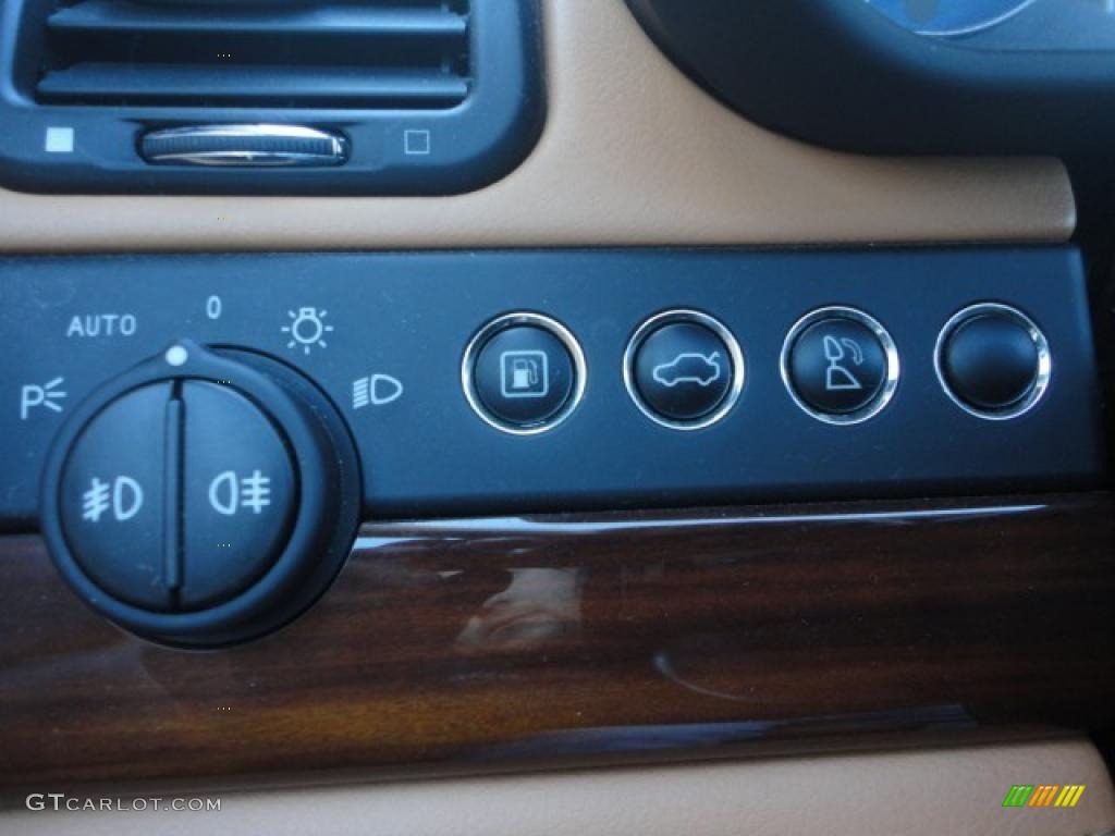 2005 Maserati Quattroporte Standard Quattroporte Model Controls Photo #41634543