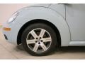 2006 Volkswagen New Beetle 2.5 Convertible Wheel and Tire Photo