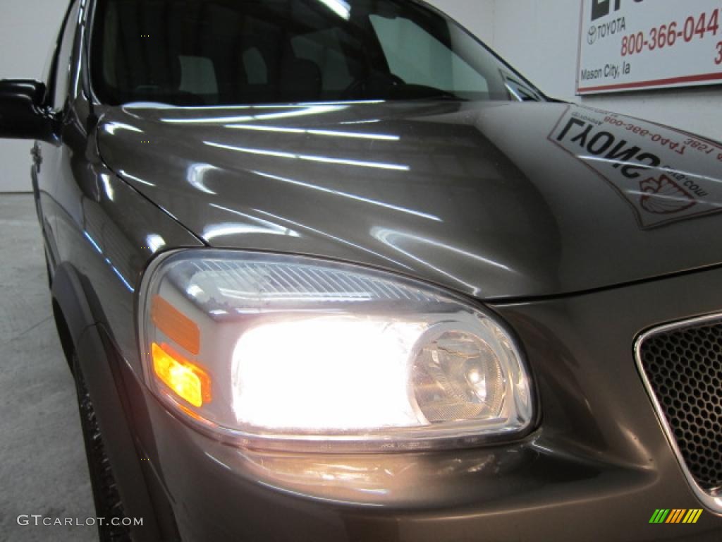 2005 Montana SV6 FWD - Dark Bronzemist Metallic / Cashmere photo #5