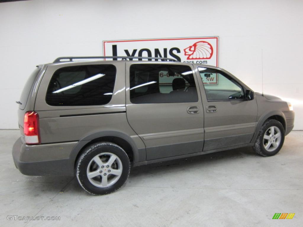 2005 Montana SV6 FWD - Dark Bronzemist Metallic / Cashmere photo #8