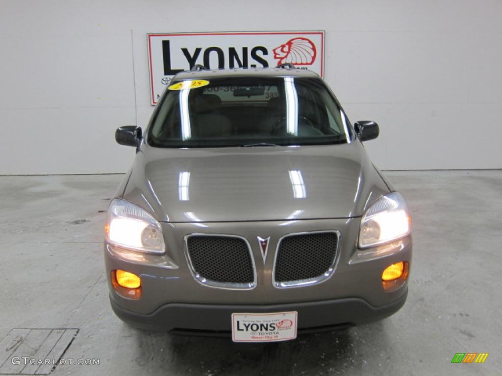 2005 Montana SV6 FWD - Dark Bronzemist Metallic / Cashmere photo #22